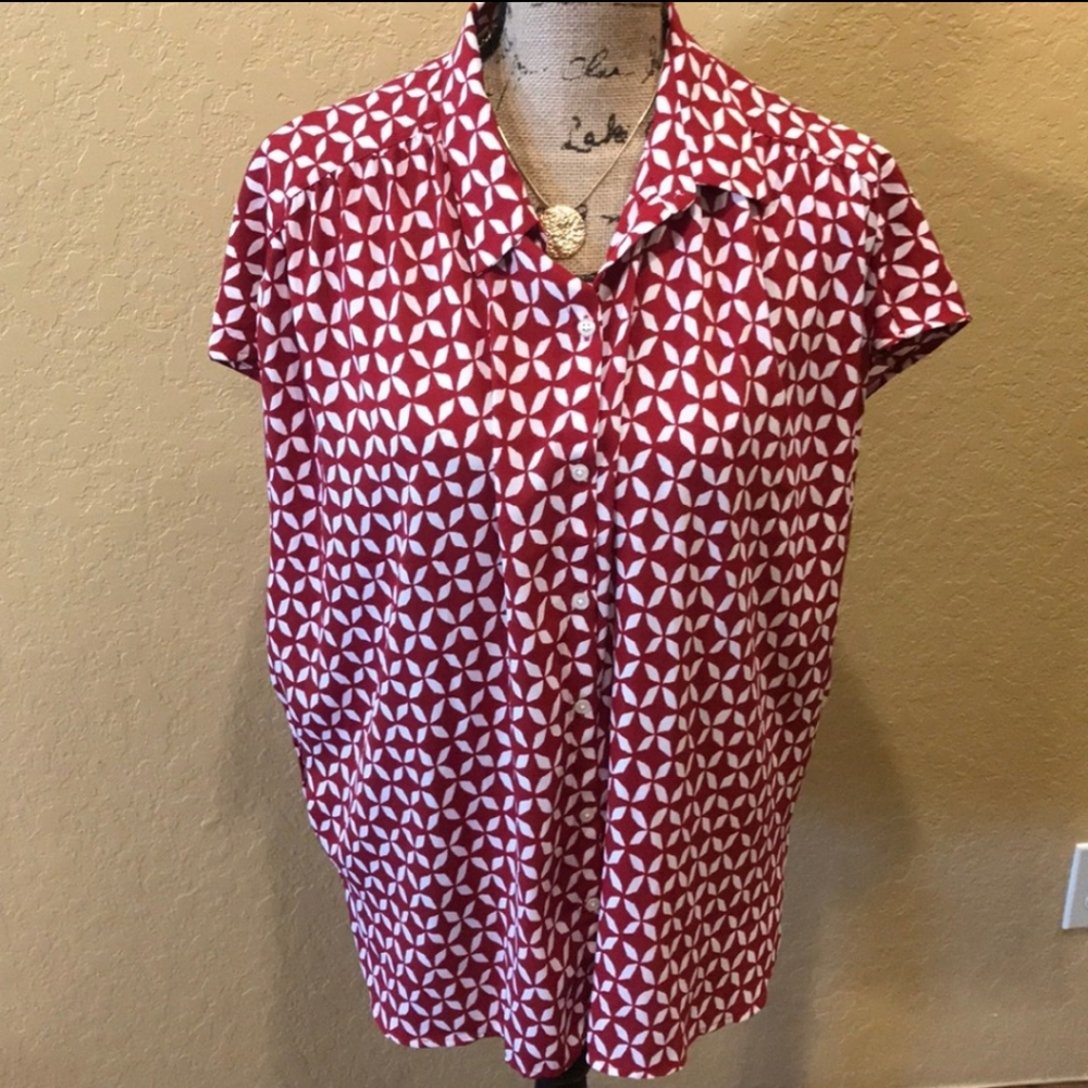 Loft Red & White Pattern Short Sleeve Blouse